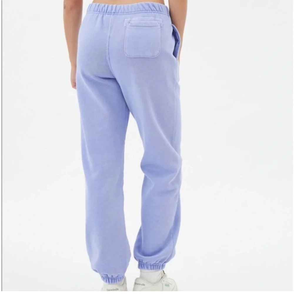 Vintage Champion Classic Reverse Weave Sweatpant in Light Blue - Picture 3 of 6